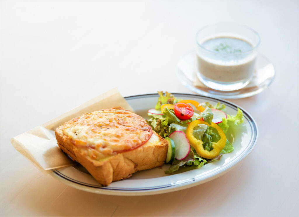ハム＆チーズトースト